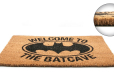 Wycieraczka pod drzwi BATMAN (WELCOME TO THE BATCAVE) (60x40 cm)