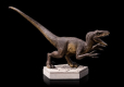 Velociraptor A 9 cm Statue Jurassic World Icons