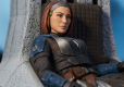 Star Wars: The Mandalorian Premier Collection 1/7 Bo-Katan Kryze on Throne 35 cm