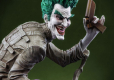 DC Direct Resin Statue 1/10 The Joker: Purple Craze - The Joker by Kaare Andrews 18 cm