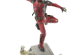 Deadpool & Wolverine Gallery PVC Statue Deadpool 25 cm